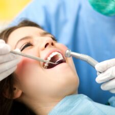 Применение абразивных материалов в стоматологии.